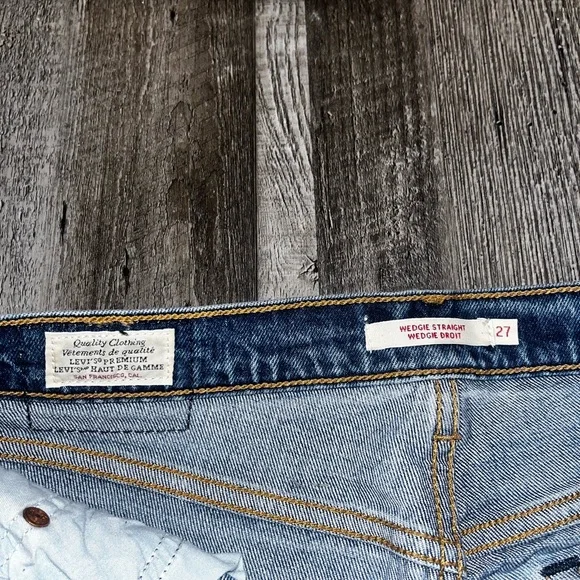 Levi’s Ripped Cuff Jeans - Picture 3 of 5